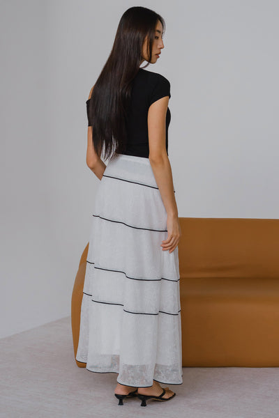 Heirloom Lace Skirt (White)