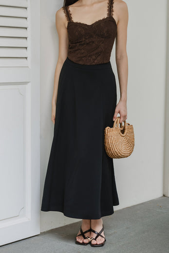 To The Shoreline Pocket Skirt (Black)