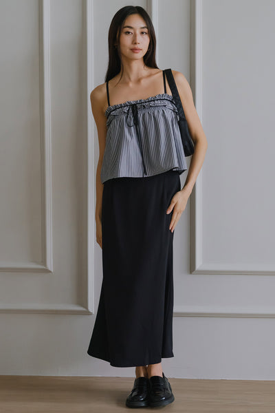 Millie’s Lace Trim Skirt (Black)