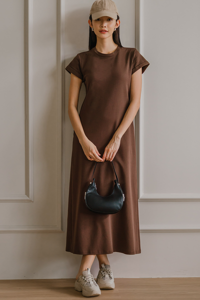 For Keeps Round Neck Midaxi Dress (Espresso)