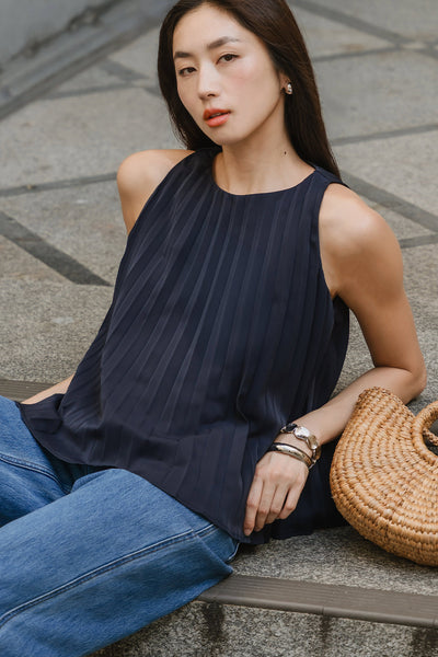 Leighton Pleat Top (Navy)