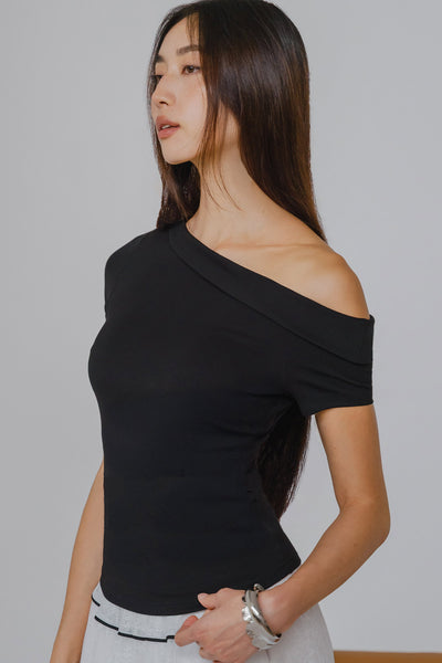 Kaia Padded Top (Black)