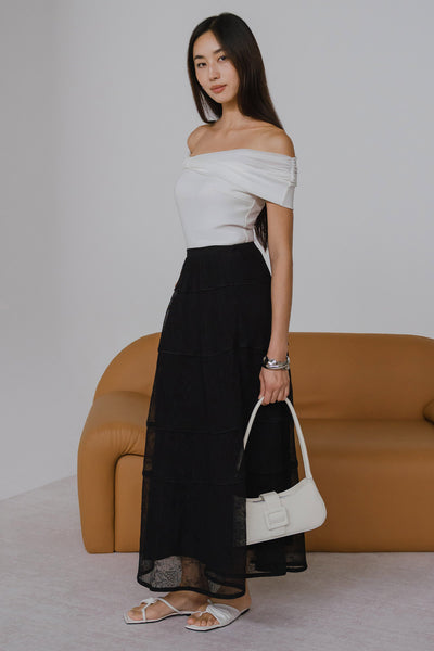 Heirloom Lace Skirt (Black)