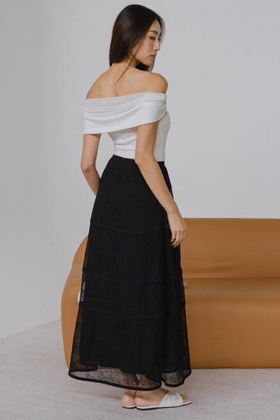 Heirloom Lace Skirt (Black)