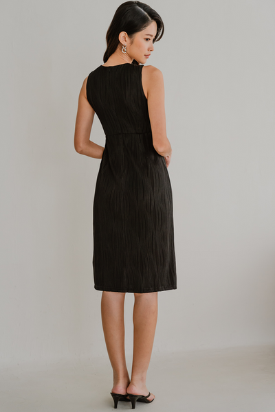 Spellbound Textured Midaxi Dress (Black)
